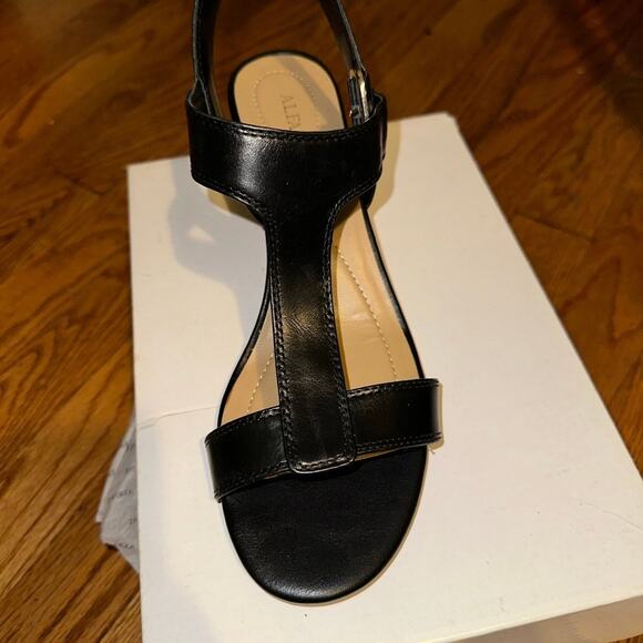 Alfani Black Block Strappy Sandals - Picture 5 of 7